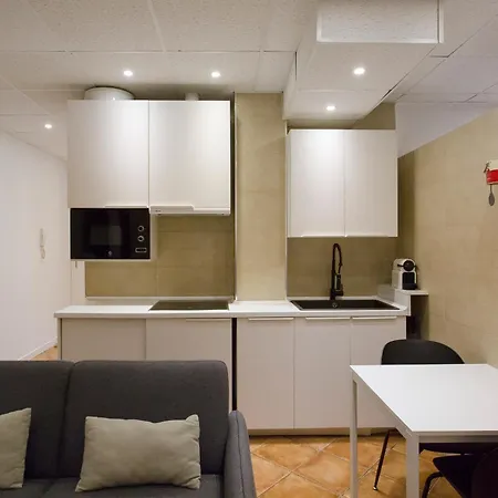 Puerta Del Camino 2 *