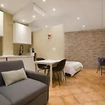 Apartment Puerta Del Camino 2